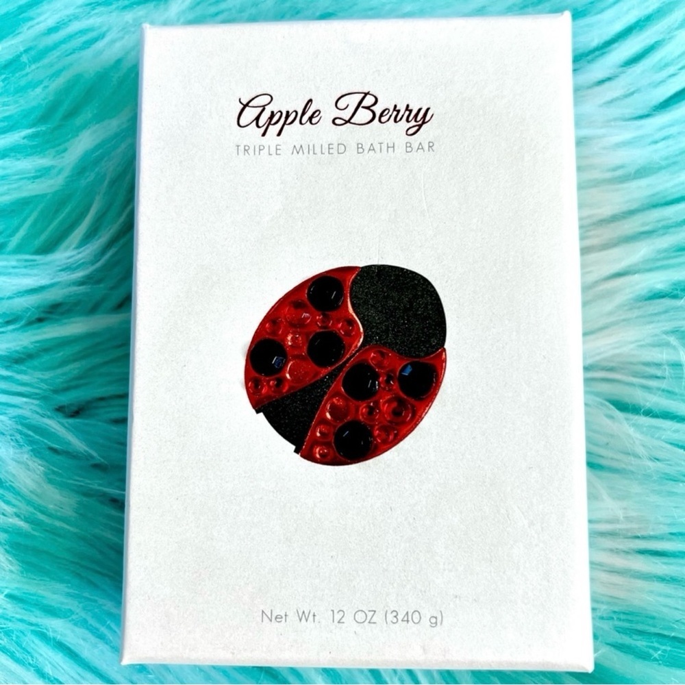 Apple Berry Triple Milled 12 oz Moisturizing Bath Bar Soap Made in USA - Picture 3 of 7